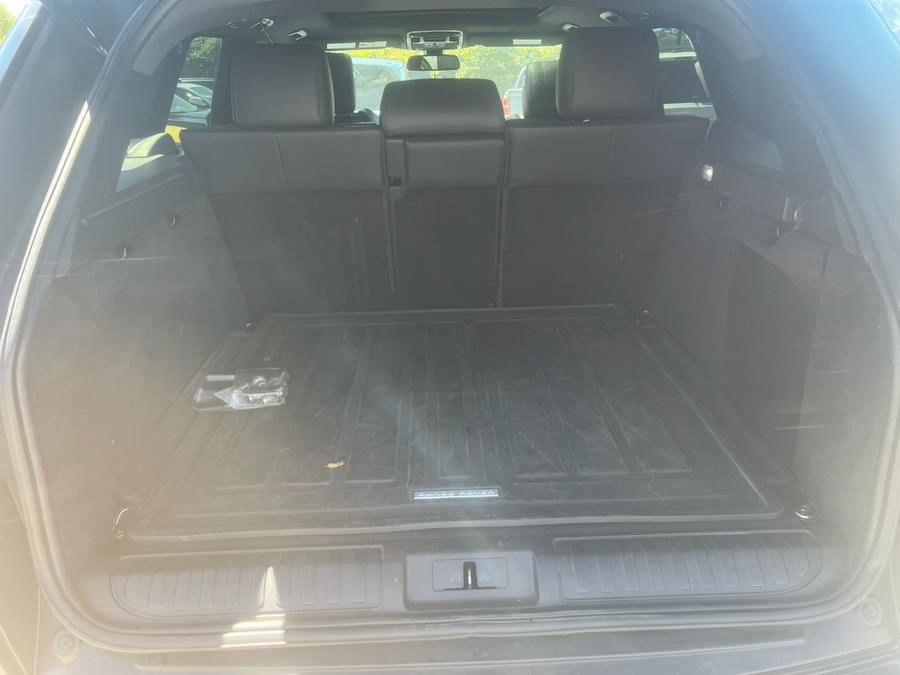 Used 2015 Land Rover Range Rover Sport HSE image 12
