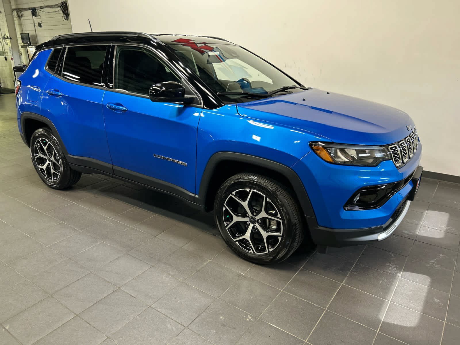 New 2026 Jeep Compass Limited AWD/4WD image 2
