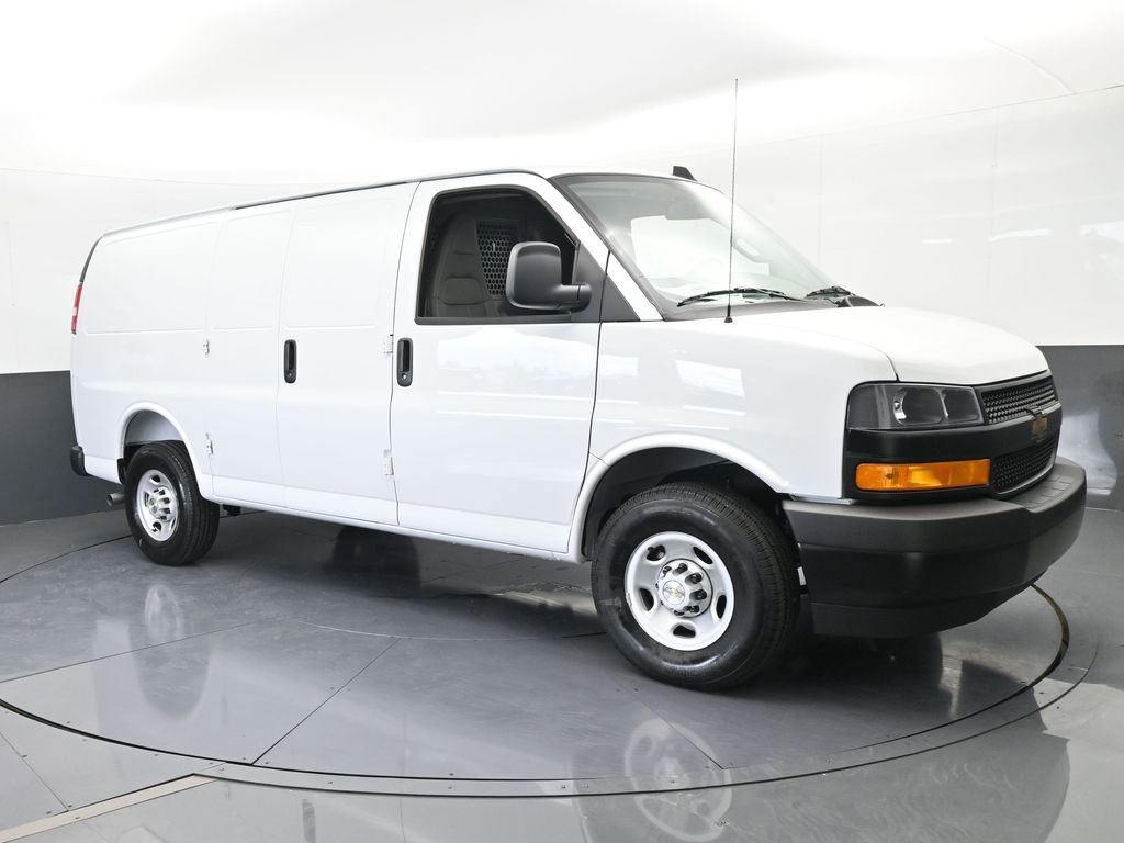 New 2025 Chevrolet Express 2500 w/ Driver Convenience Package image 8