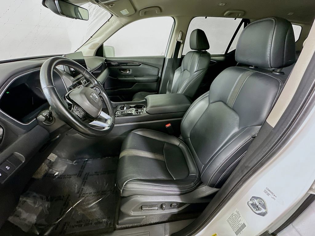 Used 2023 Honda Pilot EX-L image 16