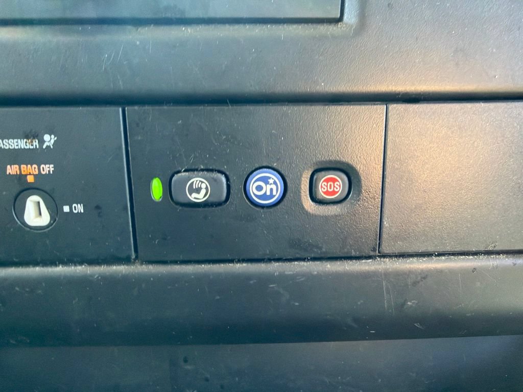 Used 2022 Chevrolet Express 2500 w/ Driver Convenience Package RWD image 22