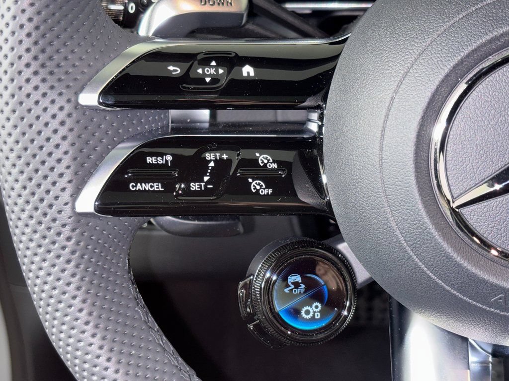Certified 2026 Mercedes-Benz GLC 43 AMG 4MATIC image 18