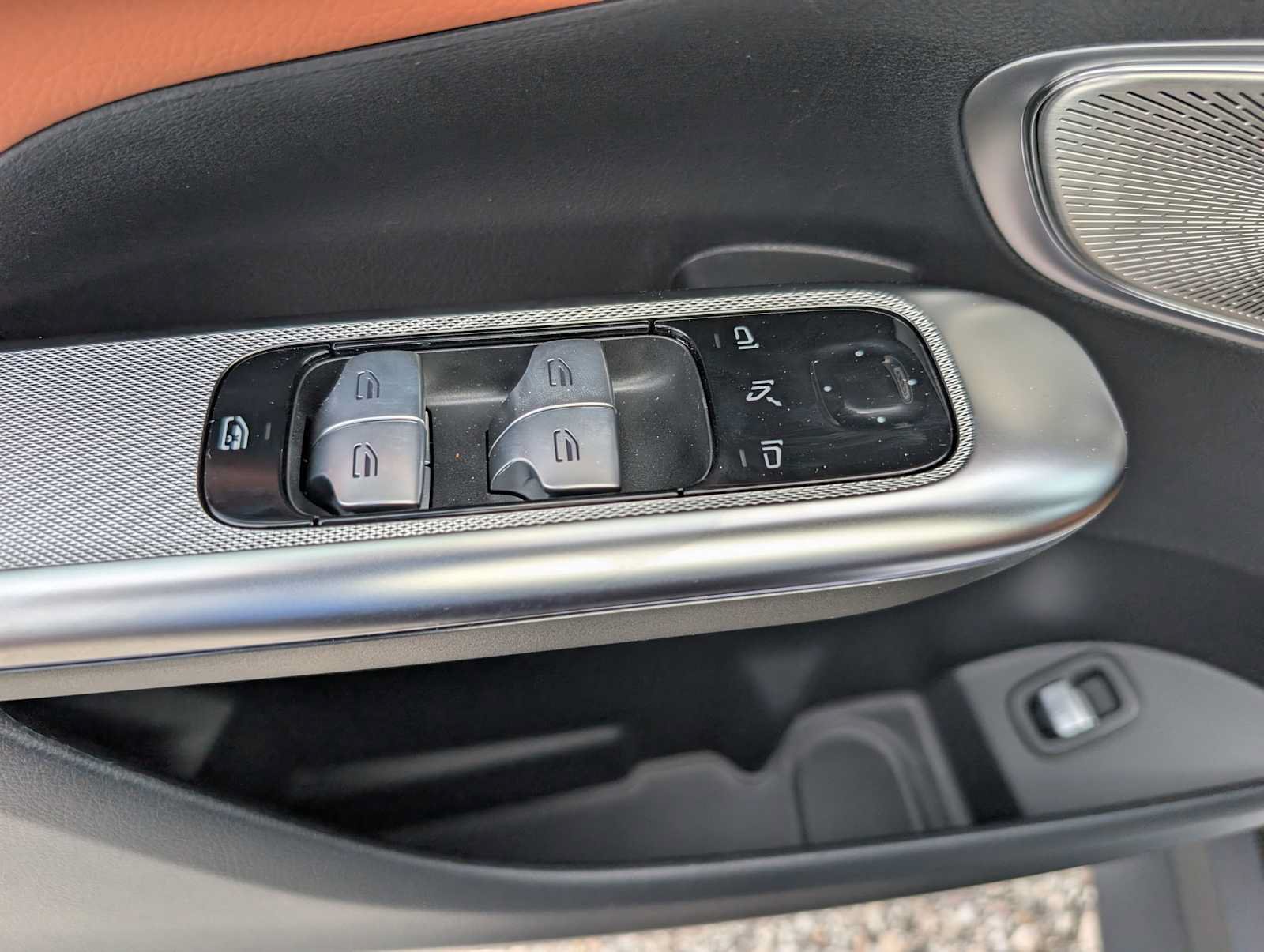 New 2027 Mercedes-Benz GLC 300 4MATIC image 31