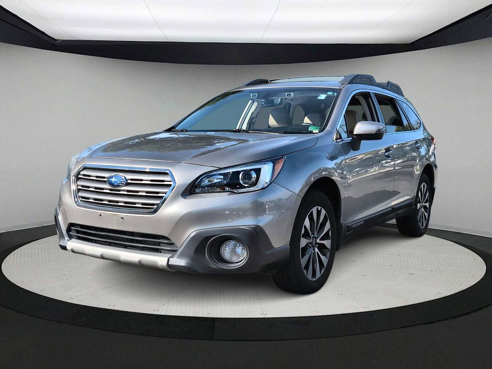 Used 2017 Subaru Outback 3.6R Limited AWD/4WD image 4