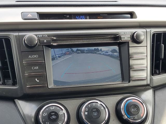 Used 2015 Toyota RAV4 LE image 20