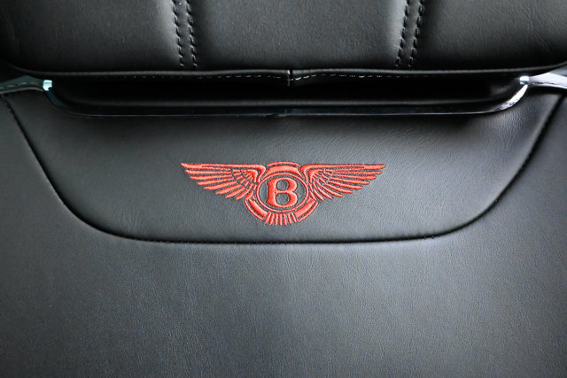 Used 2019 Bentley Bentayga AWD/4WD image 10