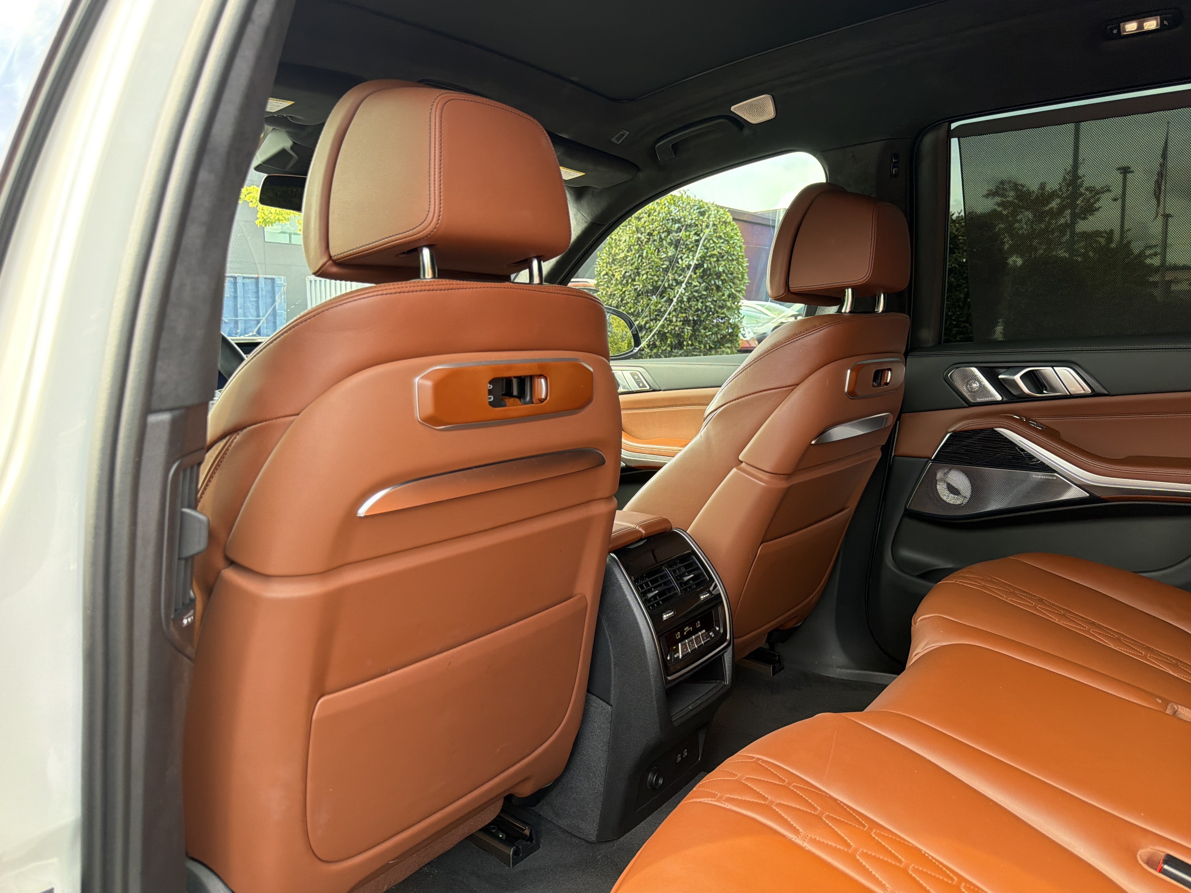 Used 2024 BMW X7 M60i w/ Executive Package AWD/4WD image 68