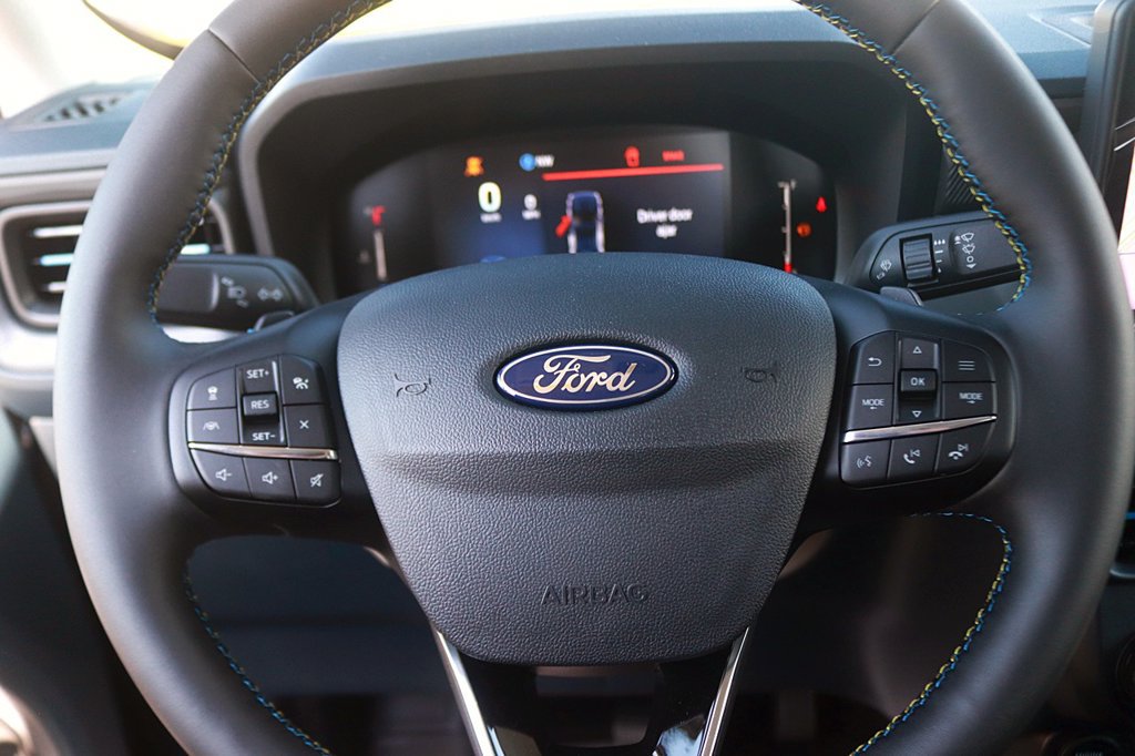 New 2026 Ford Maverick Lobo AWD/4WD image 15