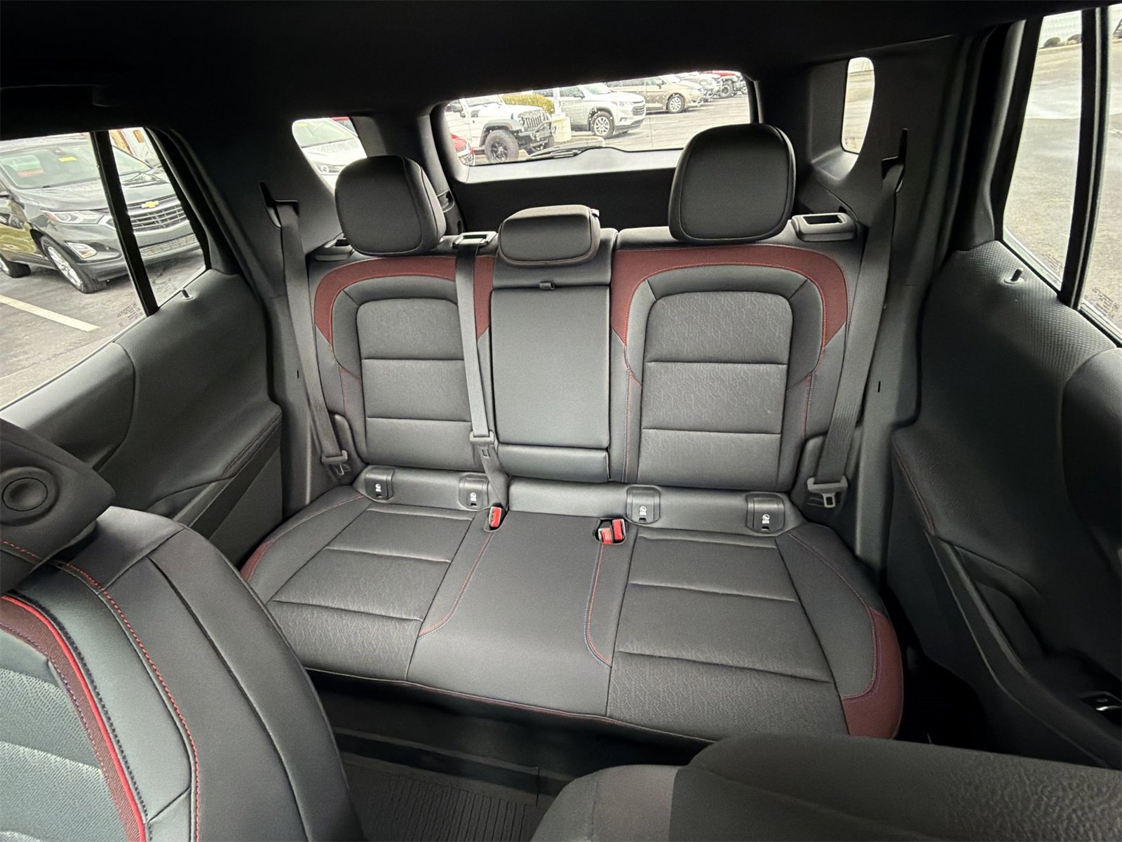 Used 2025 Chevrolet Equinox RS image 23