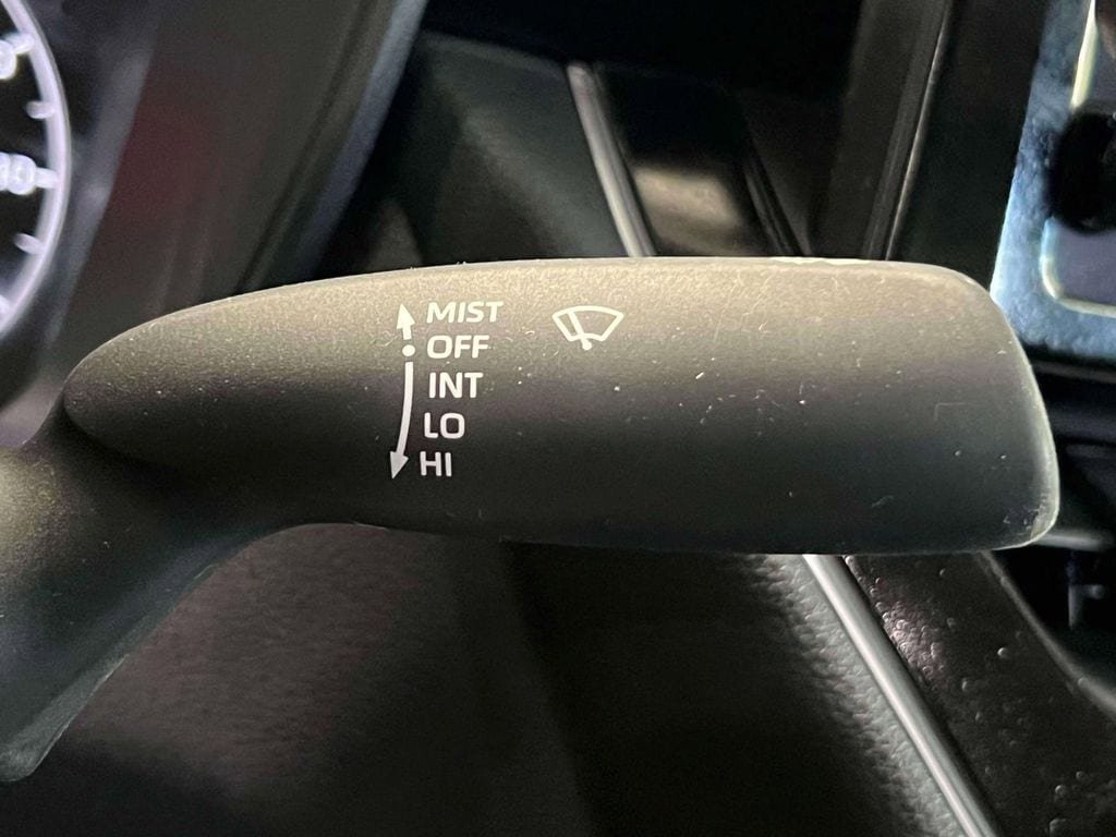 Used 2025 Toyota Corolla LE FWD image 24