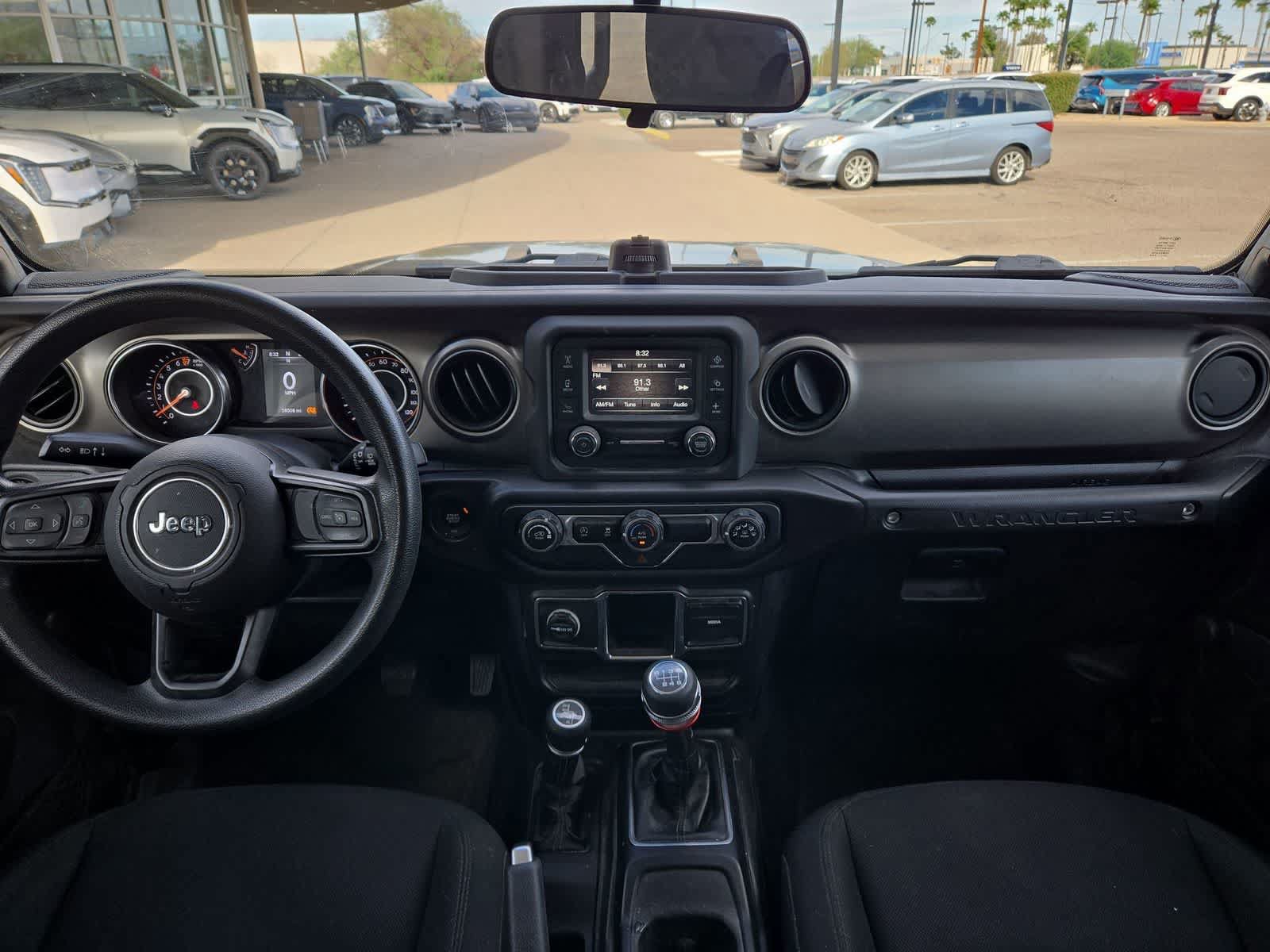 Used 2018 Jeep Wrangler Unlimited Sport AWD/4WD image 15