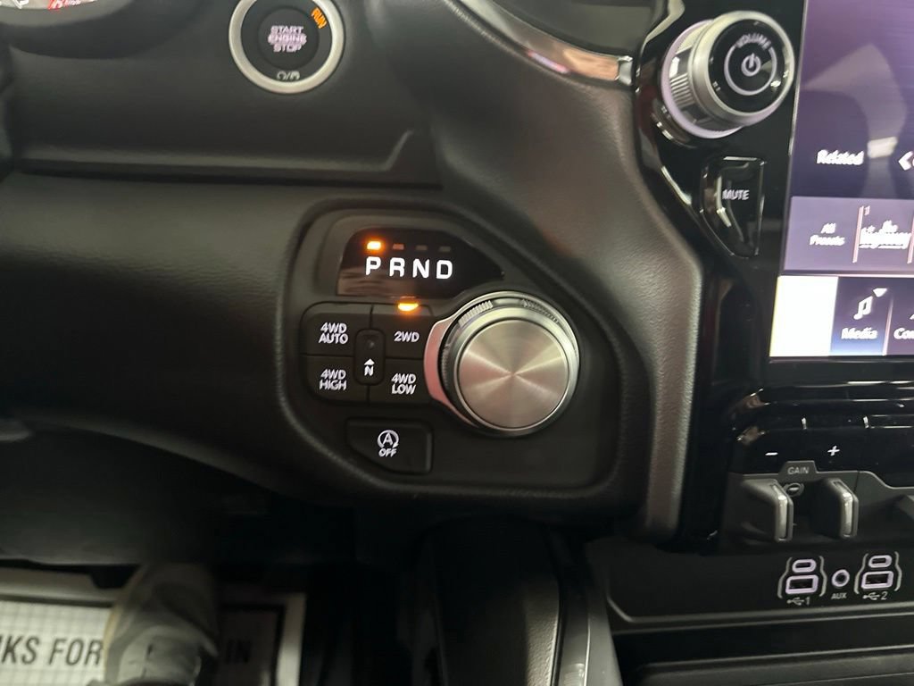 New 2027 RAM 1500 Laramie w/ Laramie Preferred Package AWD/4WD image 47