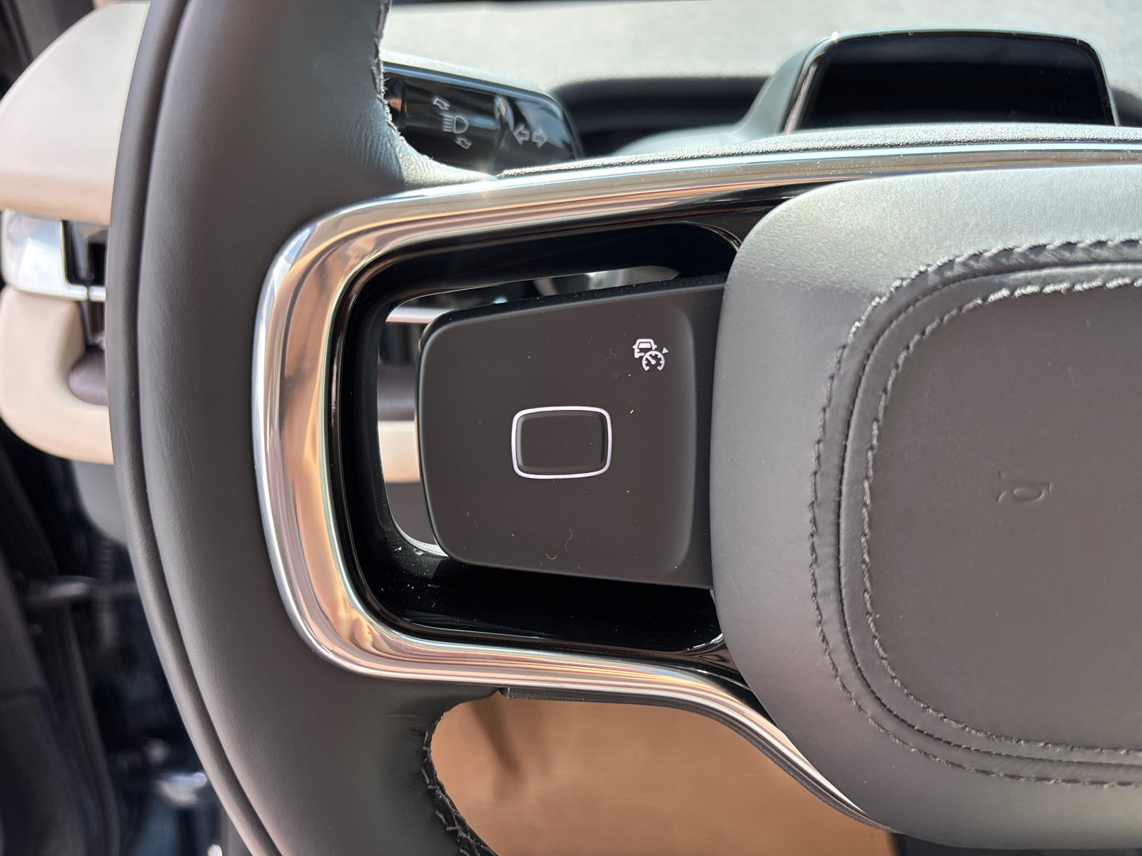 New 2027 Lincoln Navigator Reserve AWD/4WD image 16
