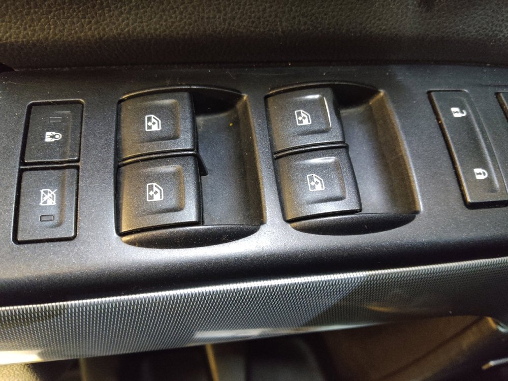 Used 2015 Chevrolet Silverado 1500 LTZ Z71 w/ LTZ Plus Package AWD/4WD image 27