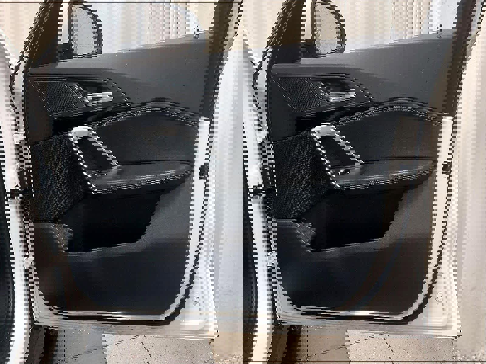 Used 2023 BMW X1 xDrive28i image 12