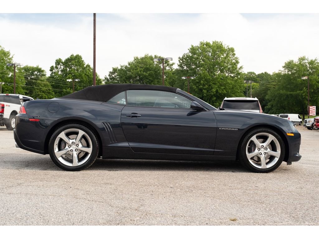 Used 2014 Chevrolet Camaro SS w/ RS Package RWD image 9