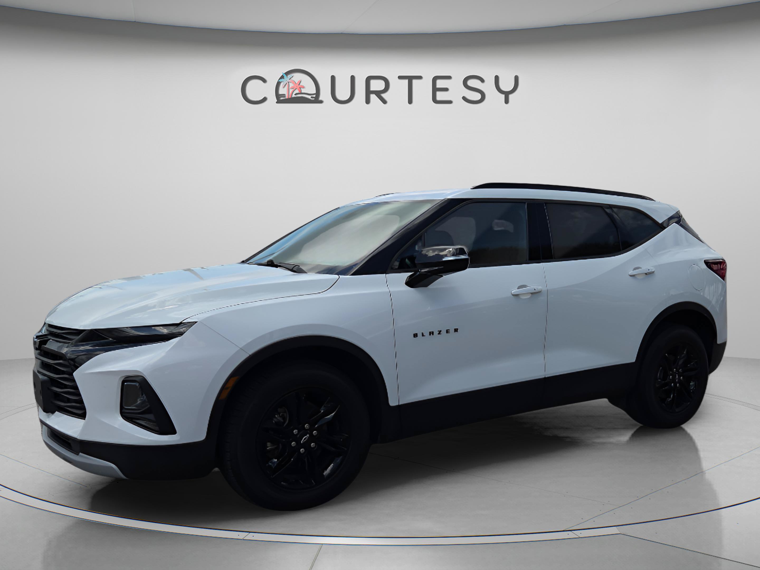 Used 2021 Chevrolet Blazer LT AWD/4WD image 1