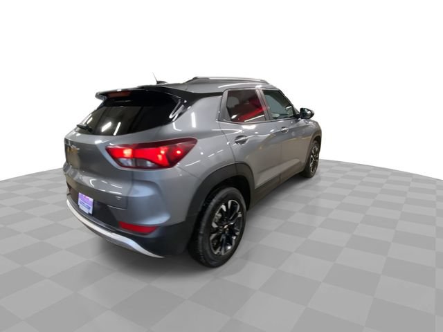 Used 2023 Chevrolet TrailBlazer LT w/ Convenience Package FWD image 2