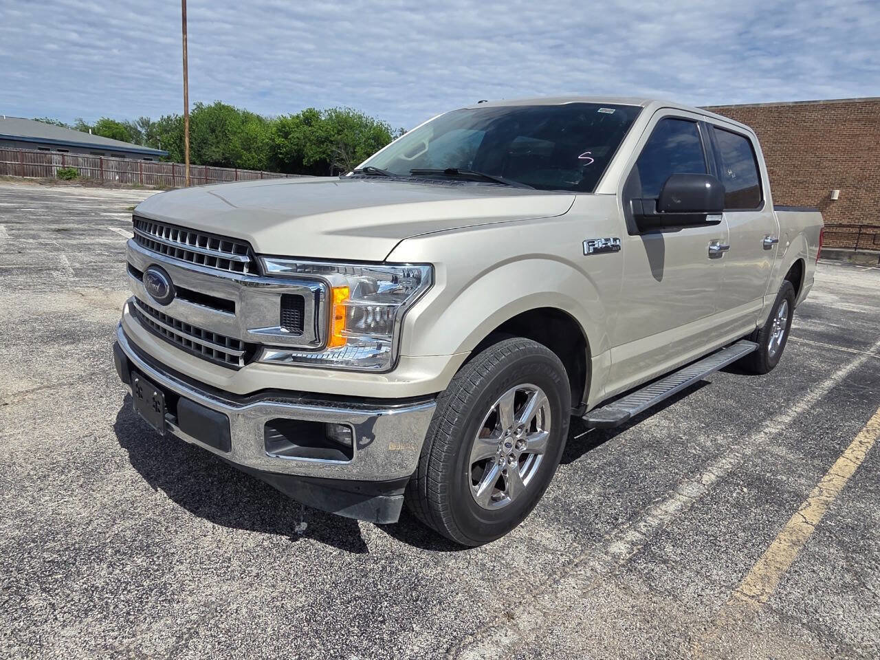 Used 2018 Ford F150 XLT w/ Equipment Group 302A Luxury image 6