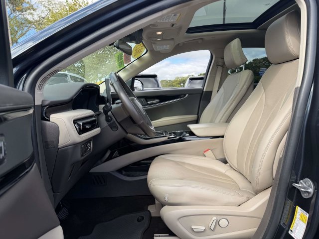 Used 2023 Lincoln Nautilus Reserve AWD/4WD image 9