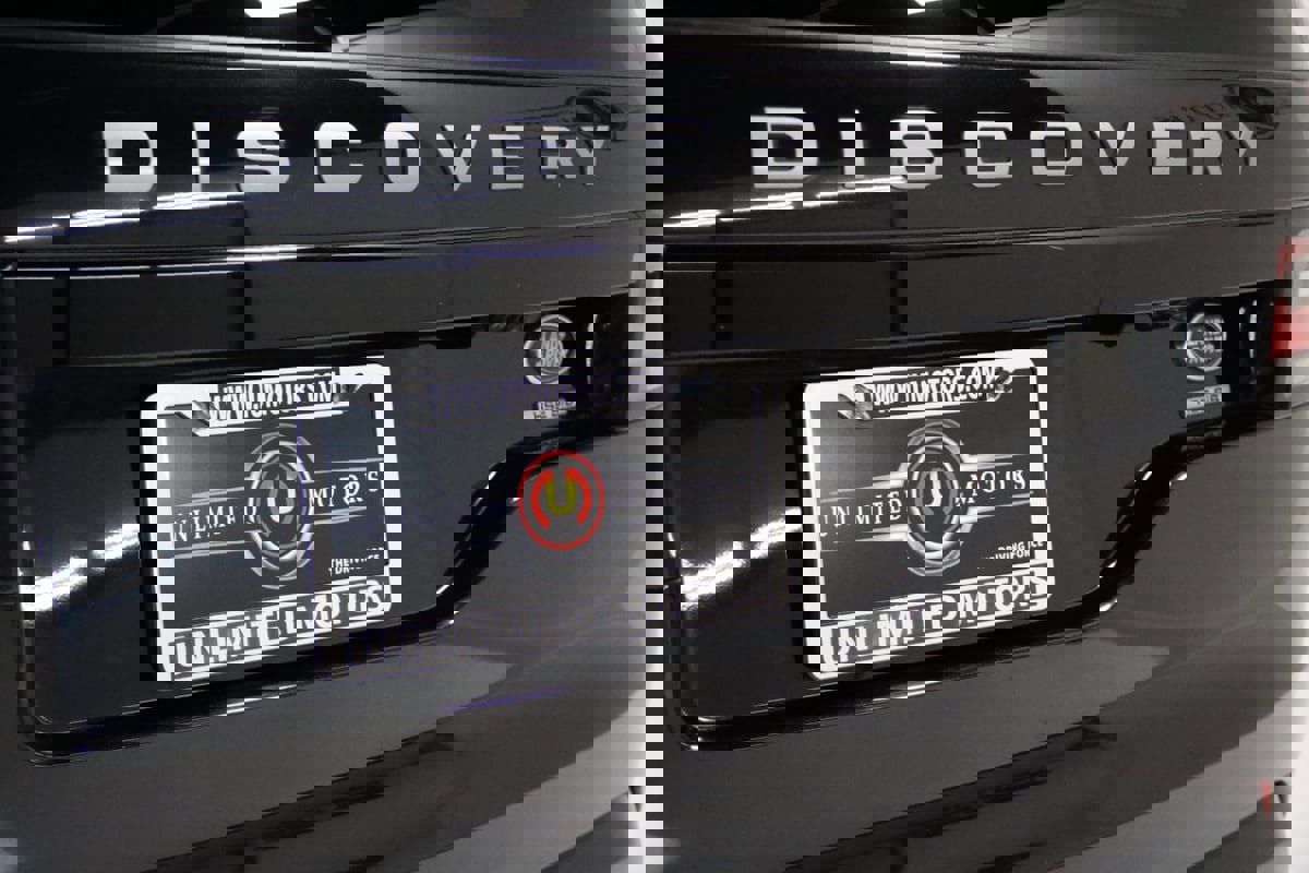 Used 2018 Land Rover Discovery HSE image 4