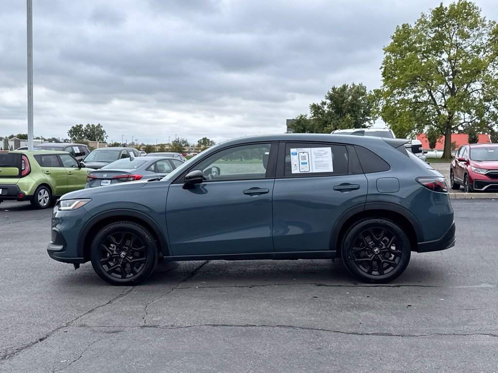 Used 2024 Honda HR-V Sport image 4