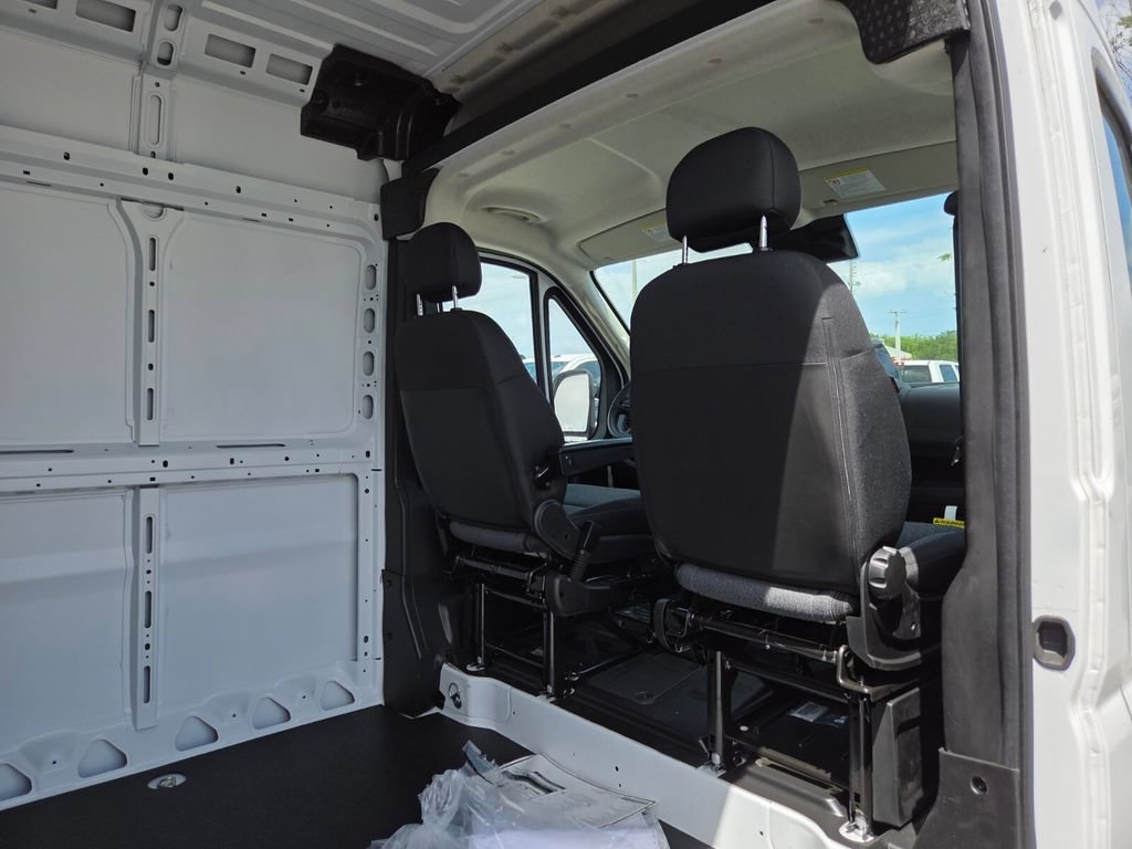 New 2026 RAM ProMaster 1500 w/ Convenience Group FWD image 8
