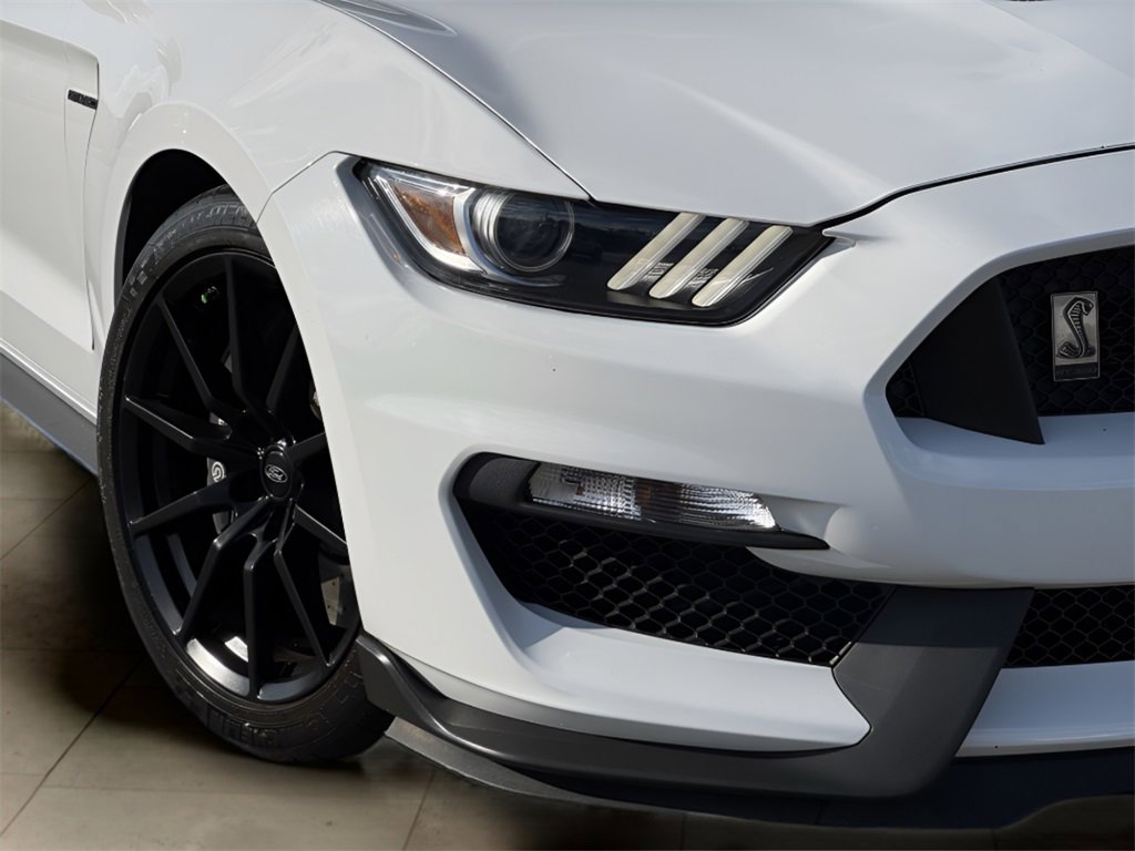 Used 2018 Ford Mustang Shelby GT350 w/ Convenience Package image 41