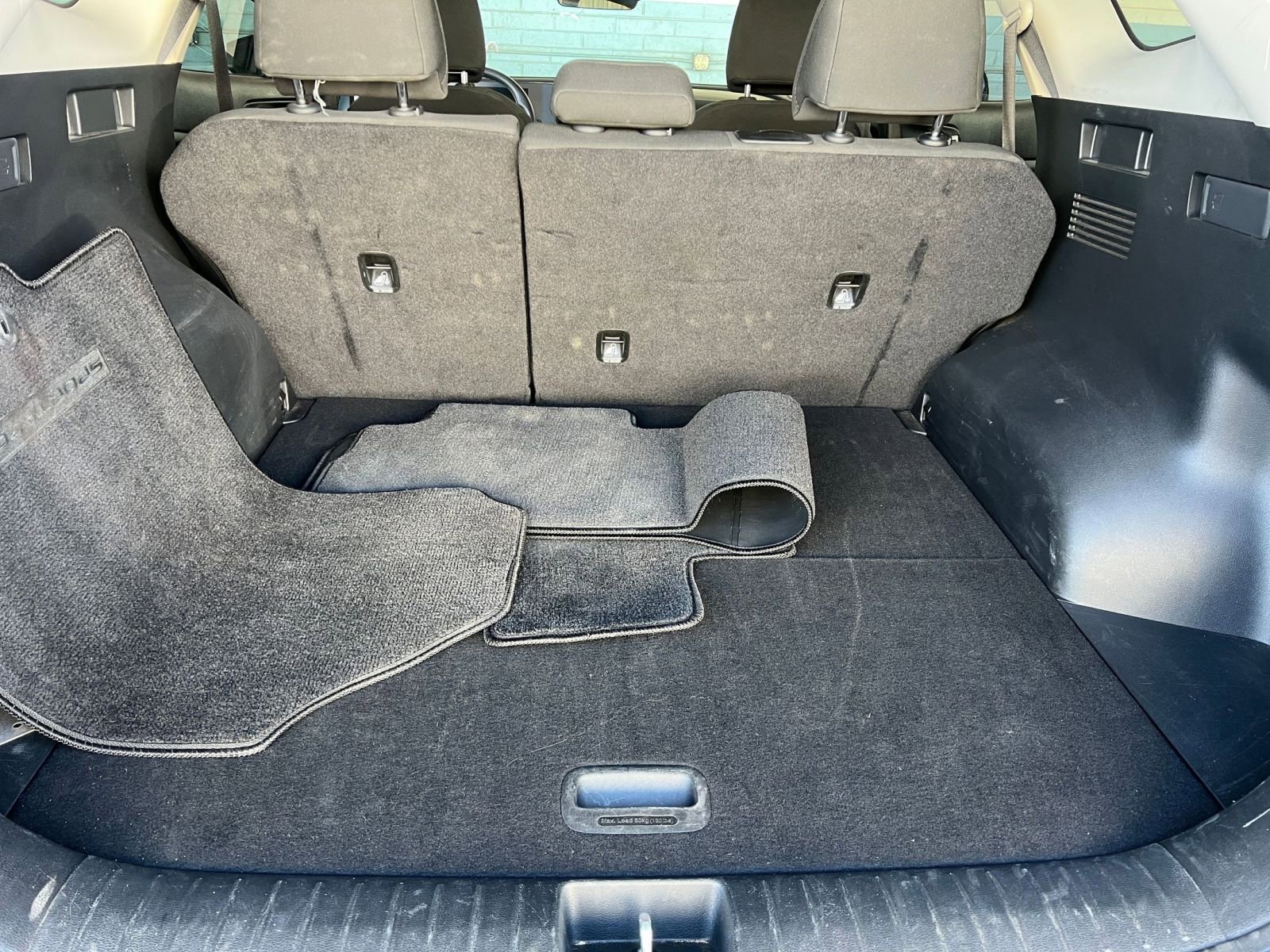 Used 2025 Kia Sportage LX FWD image 31