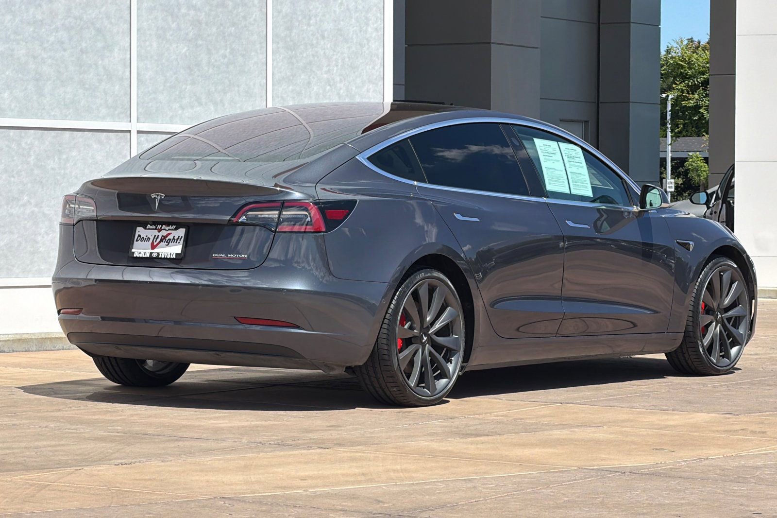 Used 2018 Tesla Model 3 Long Range AWD/4WD image 4