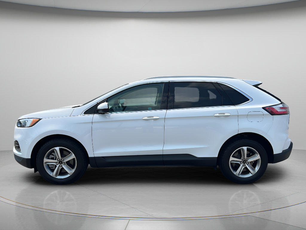 Used 2023 Ford Edge SEL w/ Convenience Package AWD/4WD image 4