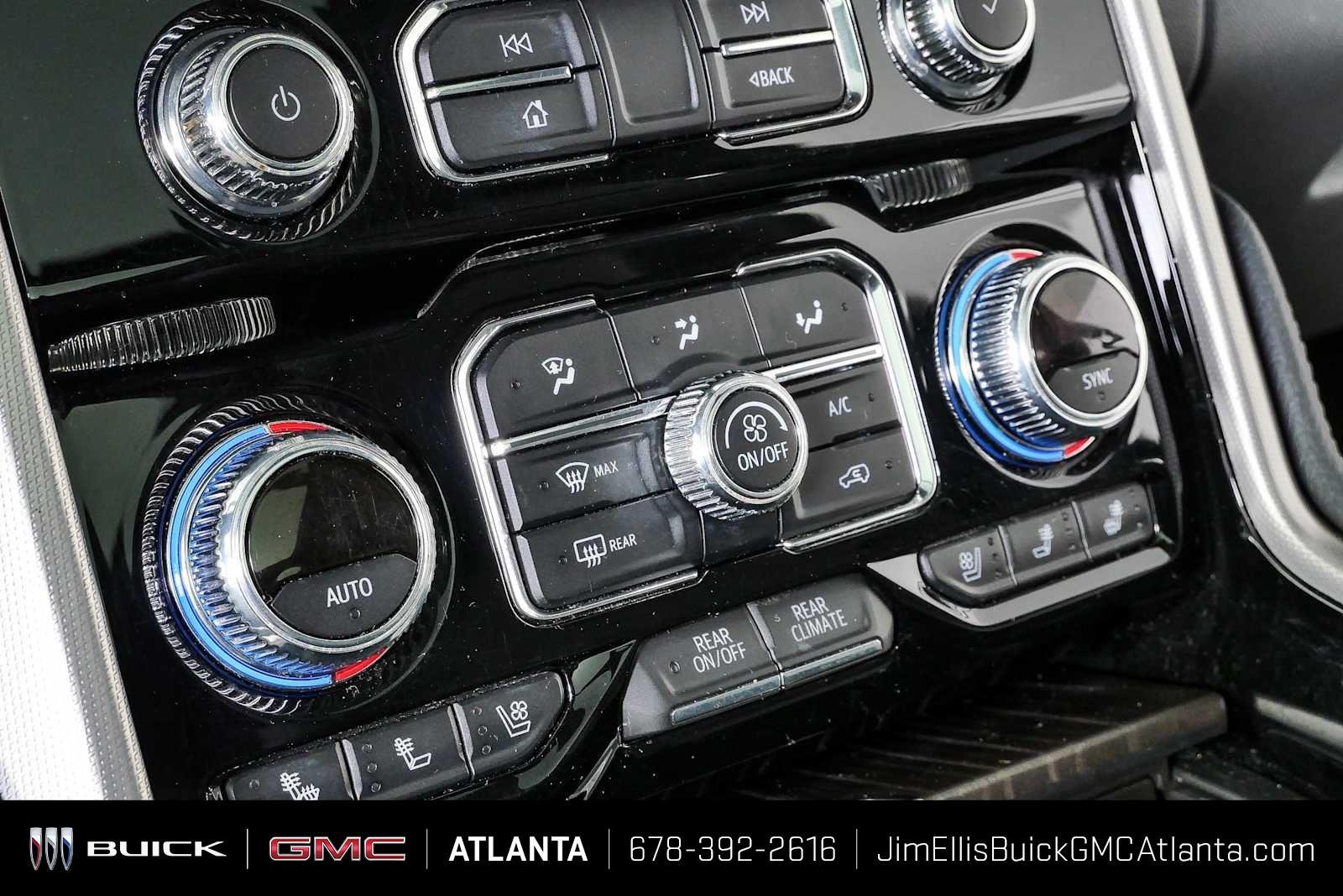 Certified 2022 GMC Yukon XL Denali w/ Max Trailering Package AWD/4WD image 17