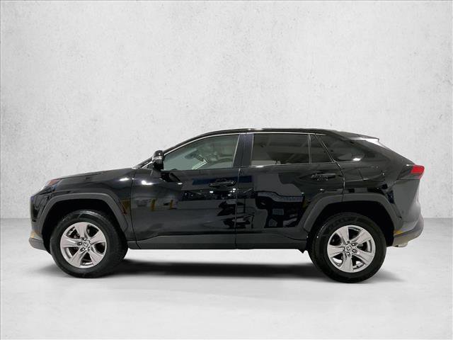 Used 2022 Toyota RAV4 XLE w/ Convenience Package FWD image 6