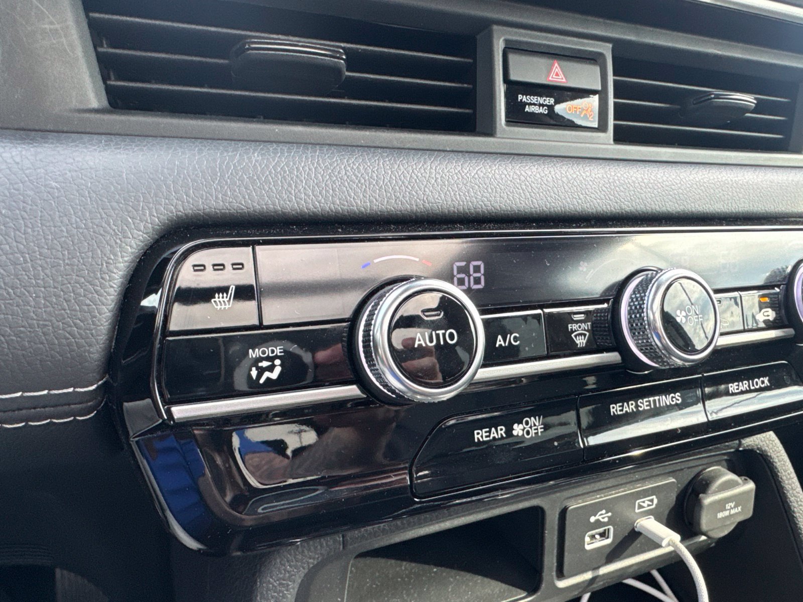 Used 2024 Honda Pilot Touring image 19