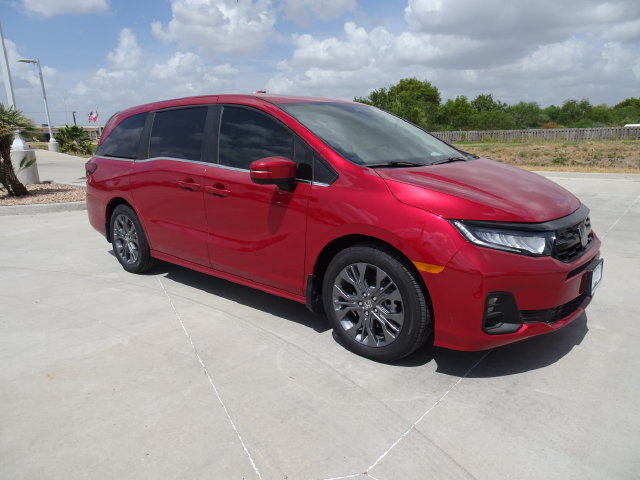 New 2027 Honda Odyssey Touring image 3