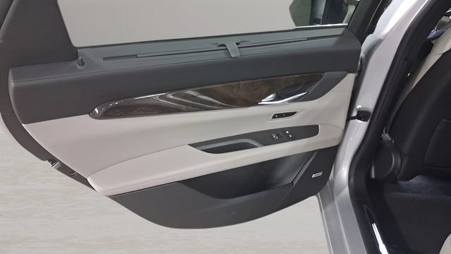 Used 2018 Cadillac CT6 Luxury AWD/4WD image 22