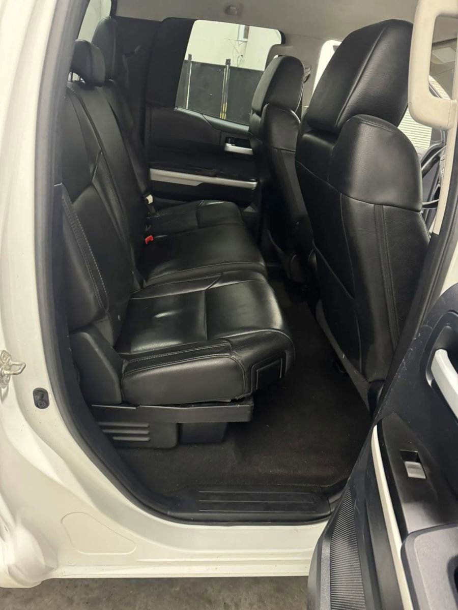Used 2015 Toyota Tundra Limited w/ Limited Premium Package AWD/4WD image 32