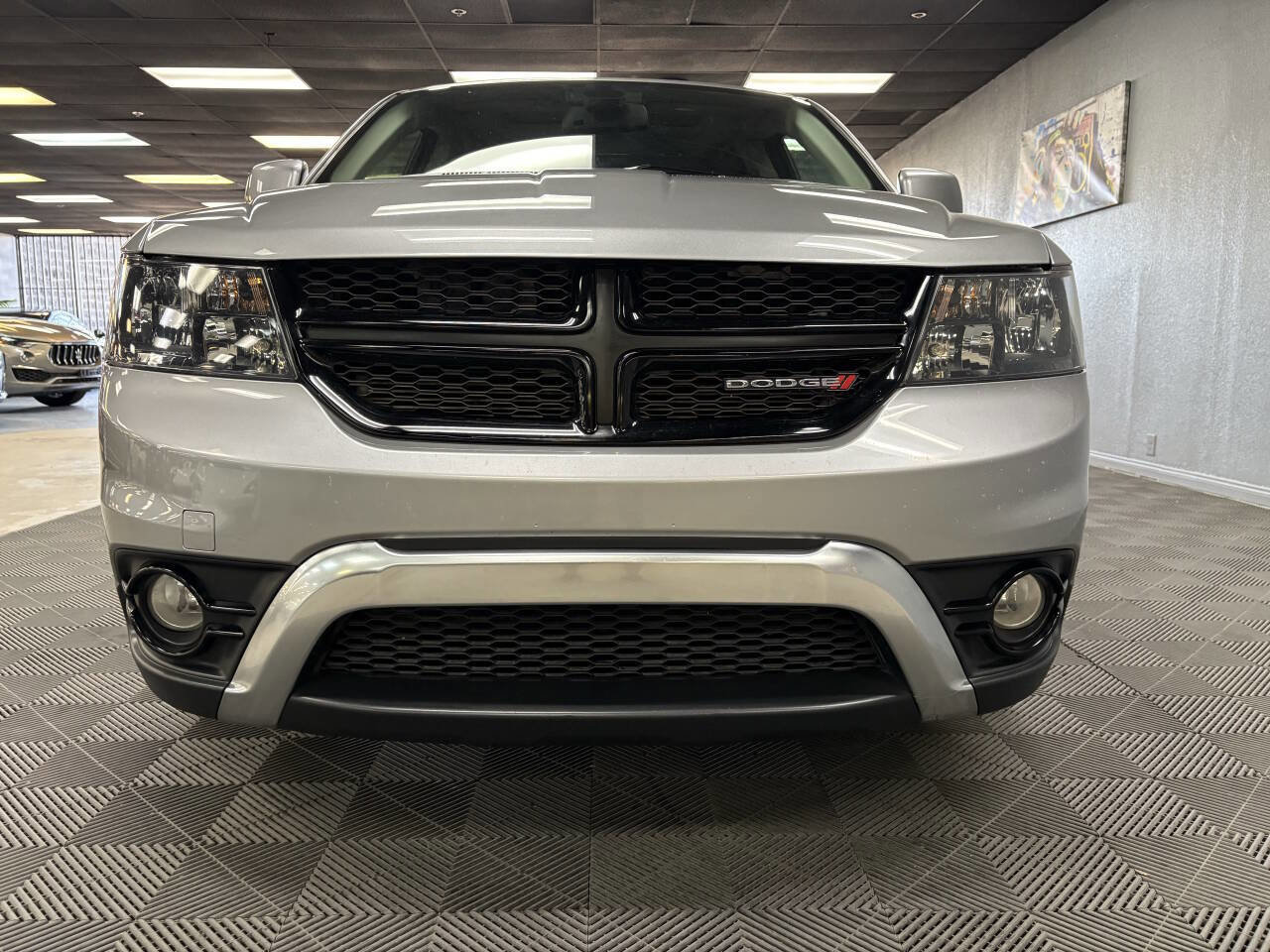 Used 2019 Dodge Journey Crossroad w/ Nav & Sun Group image 3