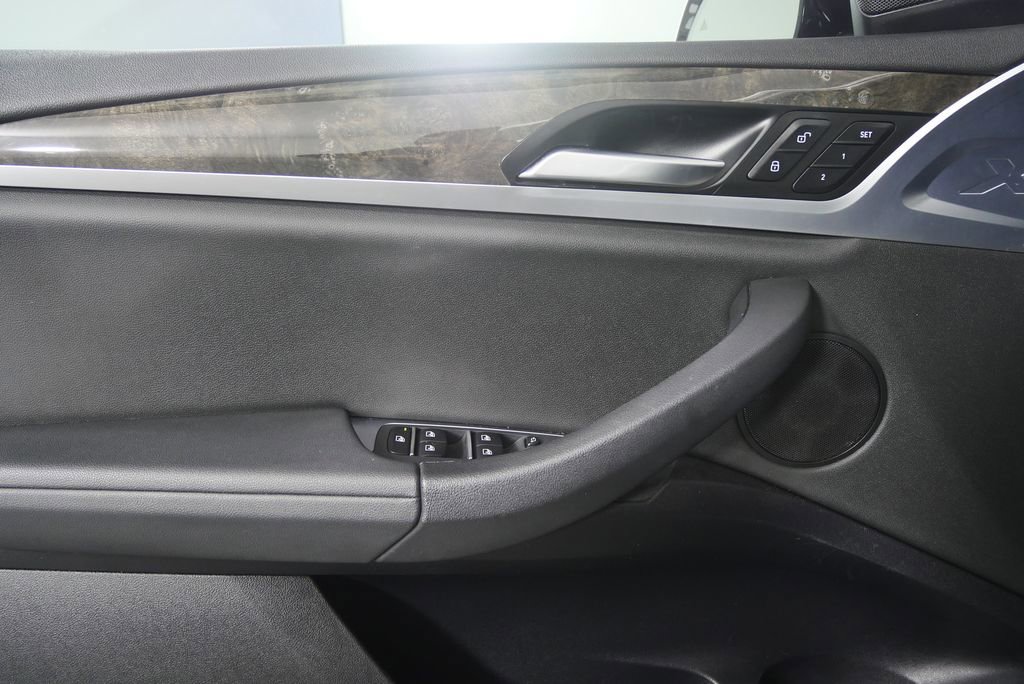 Used 2019 BMW X3 sDrive30i w/ Convenience Package image 9