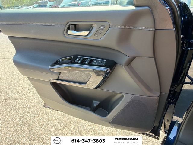 New 2026 Nissan Pathfinder Platinum AWD/4WD image 21