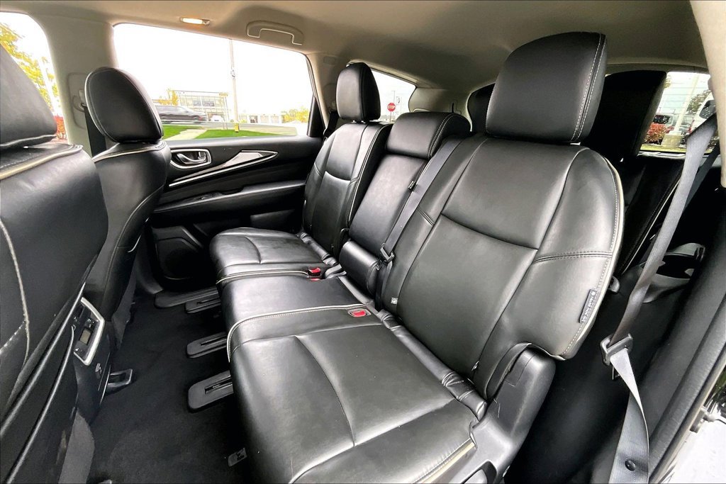 Used 2019 INFINITI QX60 Pure AWD/4WD image 32