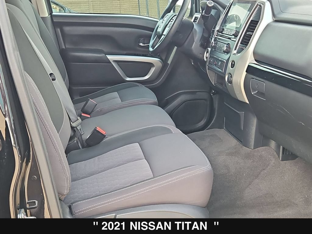 Used 2021 Nissan Titan SV RWD image 10