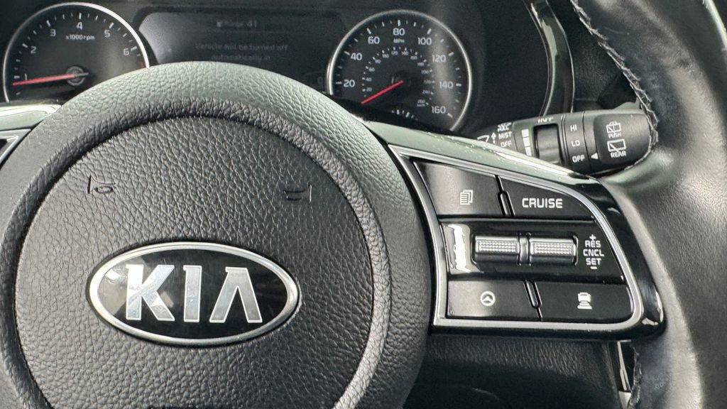 Used 2021 Kia Seltos SX w/ SX Sunroof Package image 23