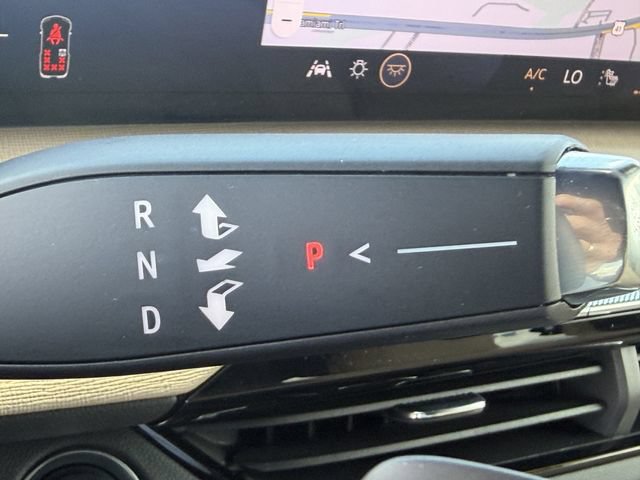 Used 2026 Buick Enclave Preferred w/ Power Package FWD image 26