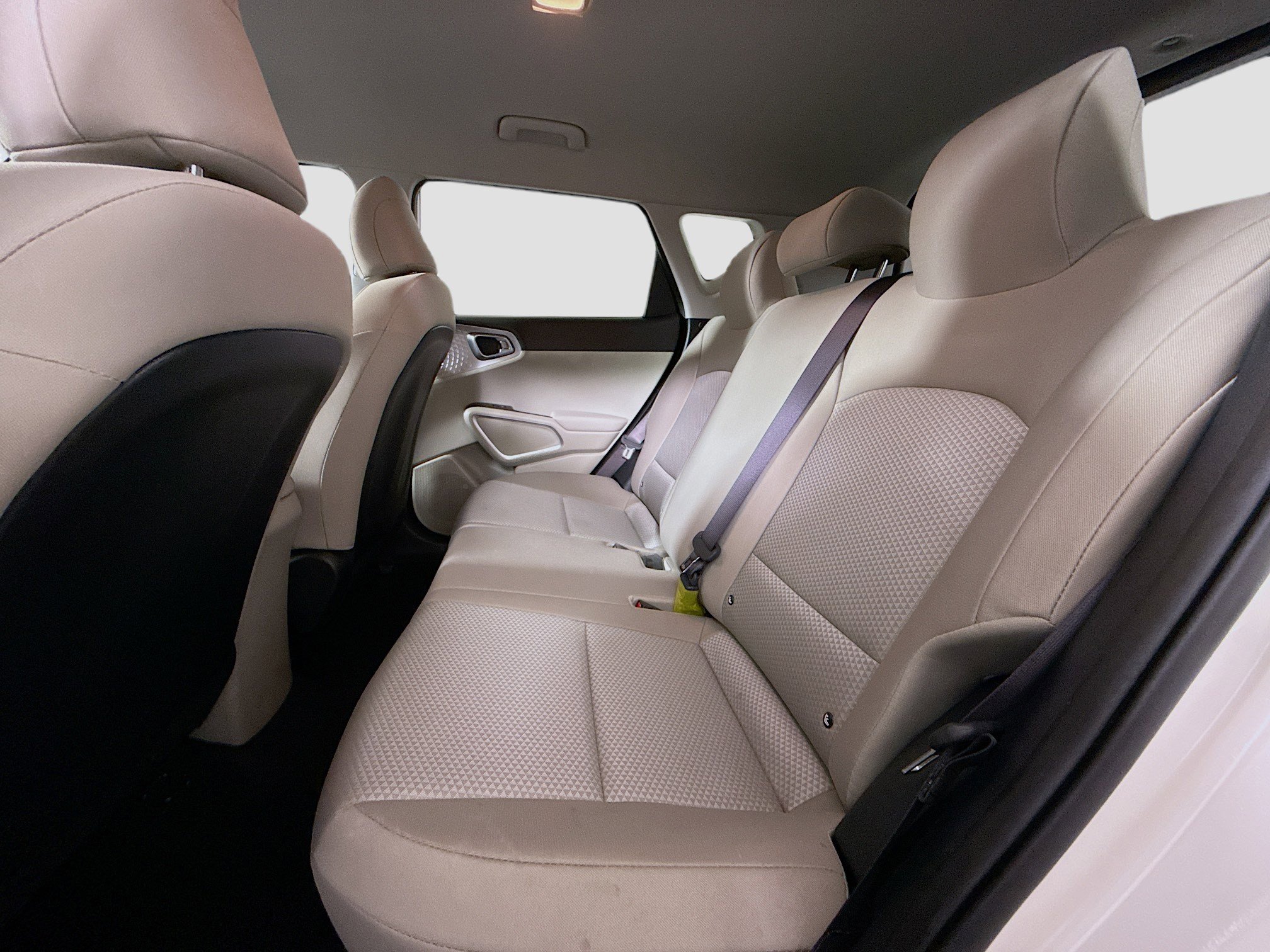 Used 2024 Kia Soul LX image 24