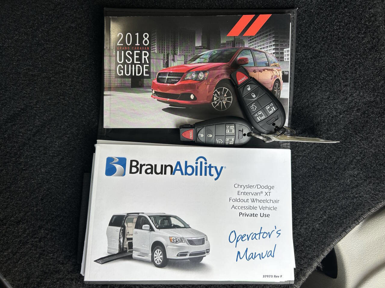 Used 2018 Dodge Grand Caravan SE w/ Power Convenience Group I image 31