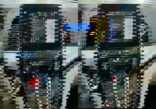 Certified 2022 Honda Odyssey Touring image 33