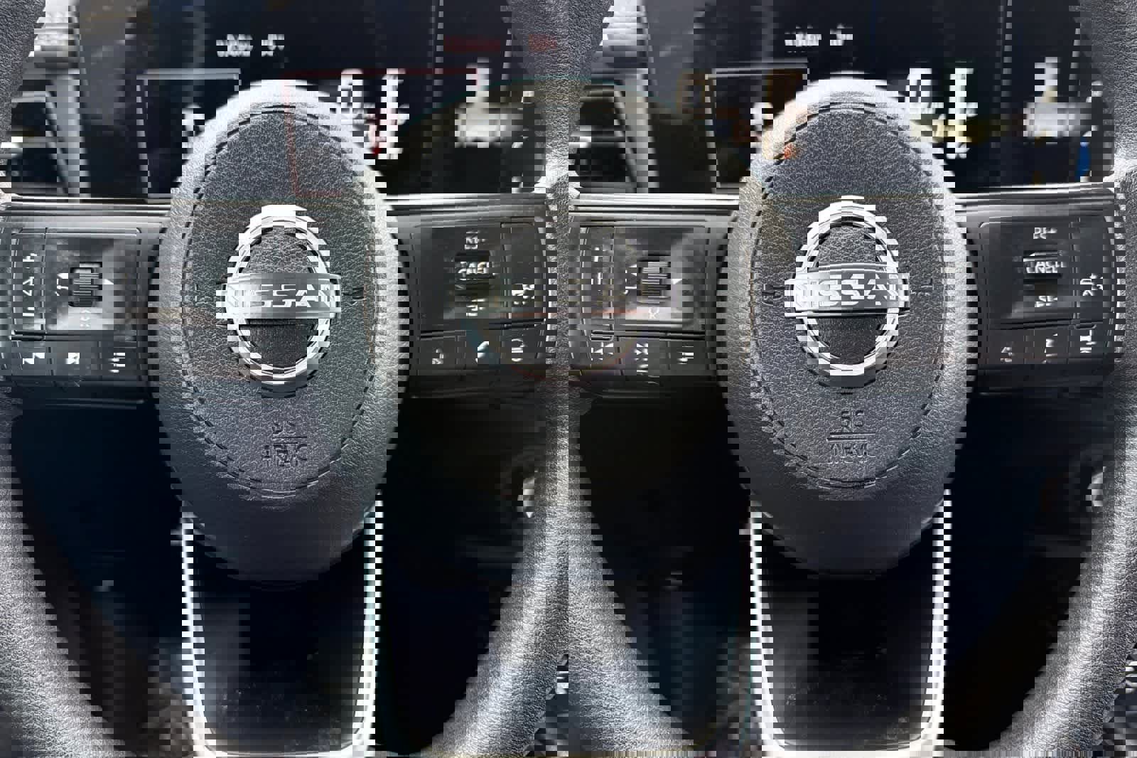 Used 2025 Nissan Kicks SV image 24