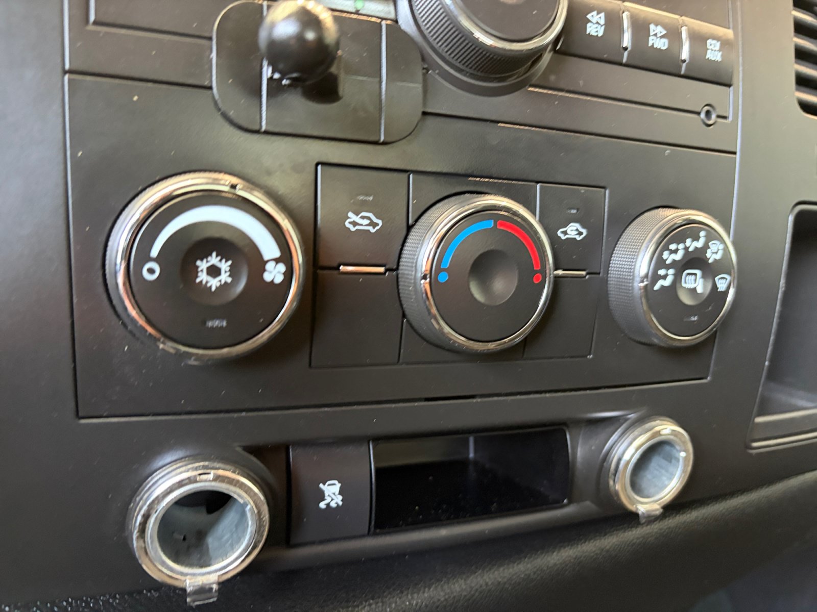 Used 2009 GMC Sierra 2500 SLE AWD/4WD image 23