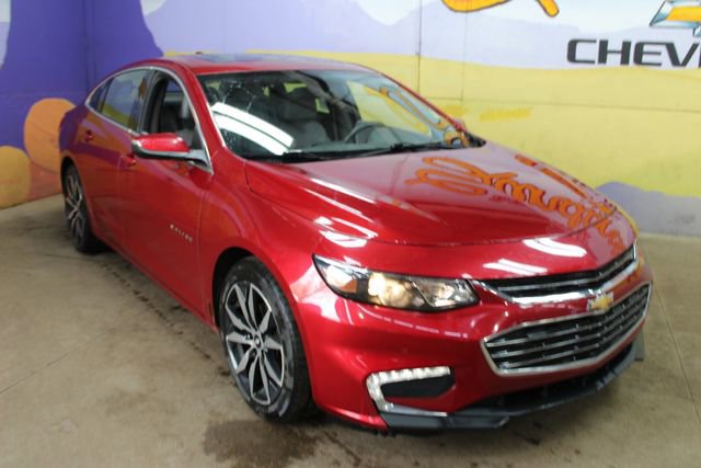 Used 2016 Chevrolet Malibu LT w/ True North Edition FWD image 4